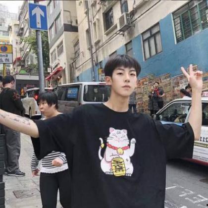 男生兄弟头像吃瓜,揭秘男生吃瓜背后的故事