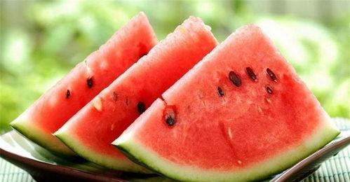 每日坚持吃瓜,追踪娱乐圈新鲜事